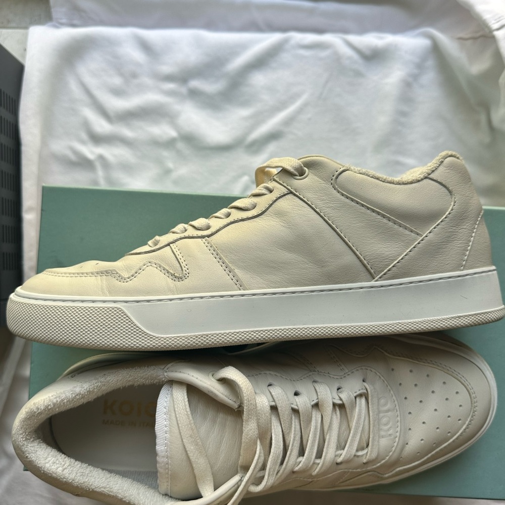 Koio Metro in Antique White